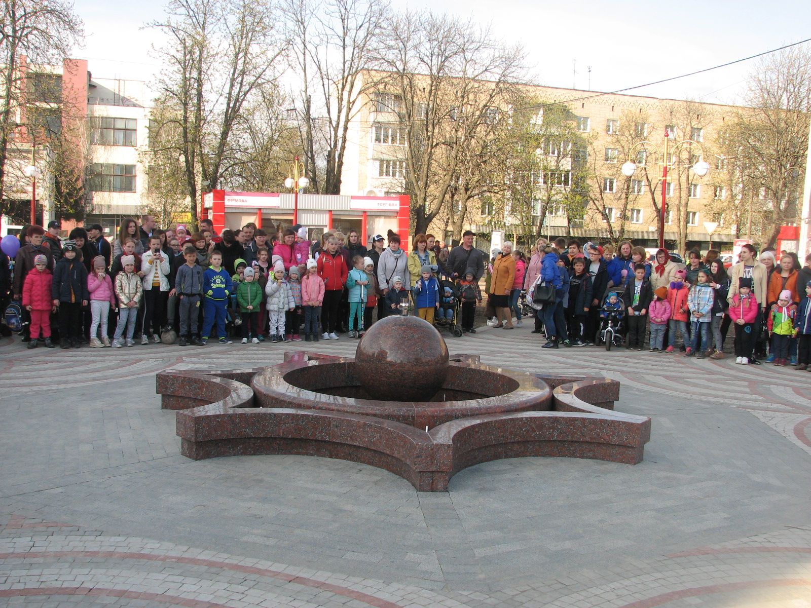 У Фастові урочисто відкрили сквер Сонячний (ФОТО, ВІДЕО) - IMG 2769 fastiv, novyny У Фастові урочисто відкрили сквер Сонячний (ФОТО, ВІДЕО) - - IMG 2769
