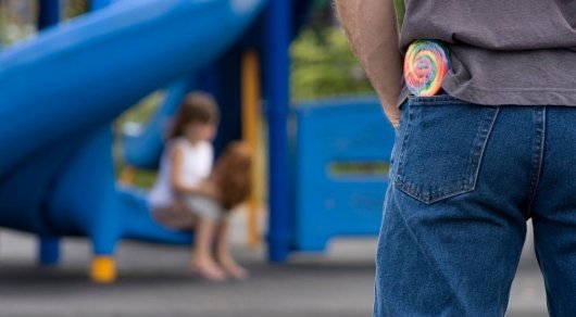 Увага, у Києві кіднепінг! Невідомі особи на Мерседесі викрали дівчинку - 1533030022 photo 256621 novyny, kryminal, kyyivshhyna Увага, у Києві кіднепінг! Невідомі особи на Мерседесі викрали дівчинку - - 1533030022 photo 256621