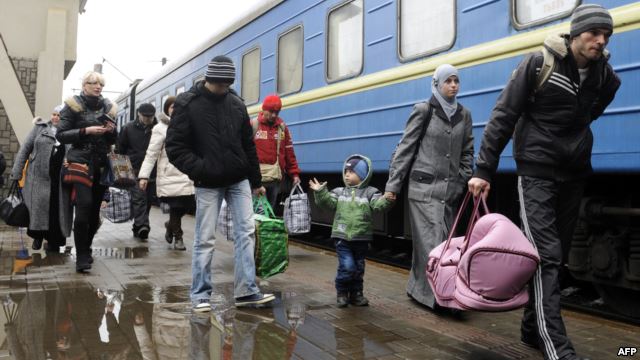 ООН надає юридичну допомогу біженцям зі Сходу - 98901 ukrayina-suspilstvo, ukrayina, suspilstvo, novyny ООН надає юридичну допомогу біженцям зі Сходу - російська окупація, ООН, Донбас, гаряча лінія - 98901