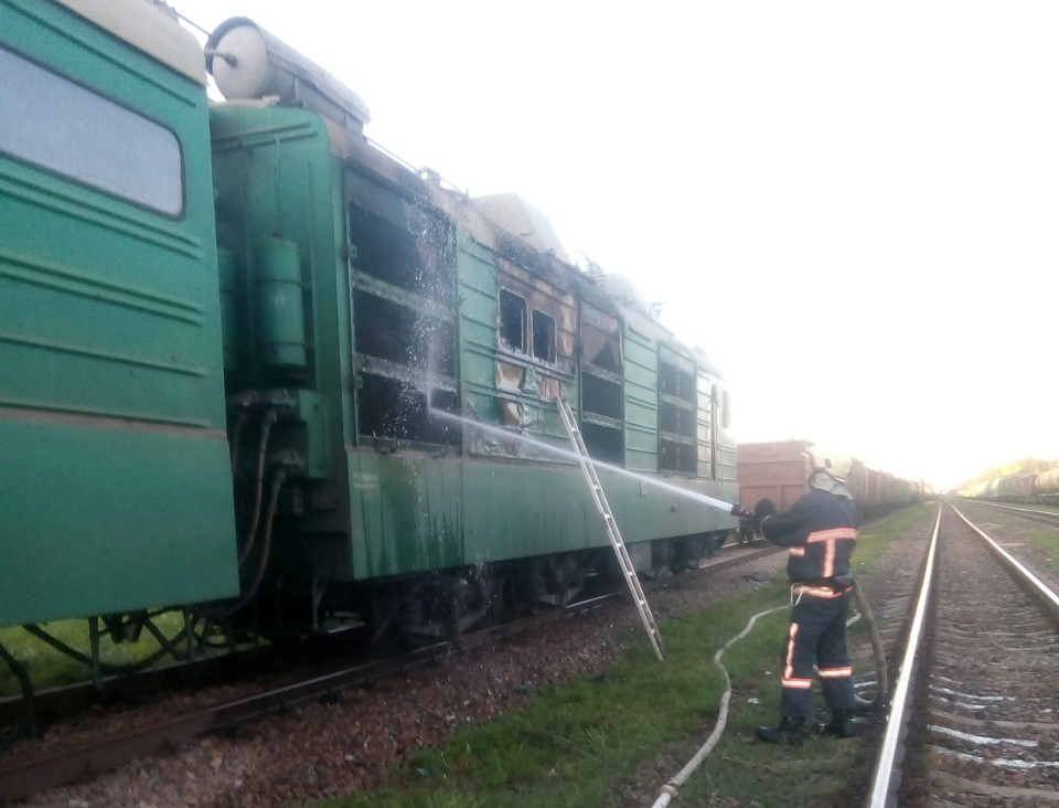 У Карапишах на Миронівщині горів локомотив потягу - viber image 2019 08 15 09 03 21 prygody, pozhezhi, novyny, kyyivshhyna У Карапишах на Миронівщині горів локомотив потягу - - viber image 2019 08 15 09 03 21