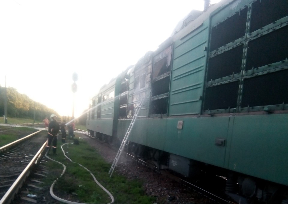 У Карапишах на Миронівщині горів локомотив потягу - viber image 2019 08 15 09 03 24 prygody, pozhezhi, novyny, kyyivshhyna У Карапишах на Миронівщині горів локомотив потягу - - viber image 2019 08 15 09 03 24