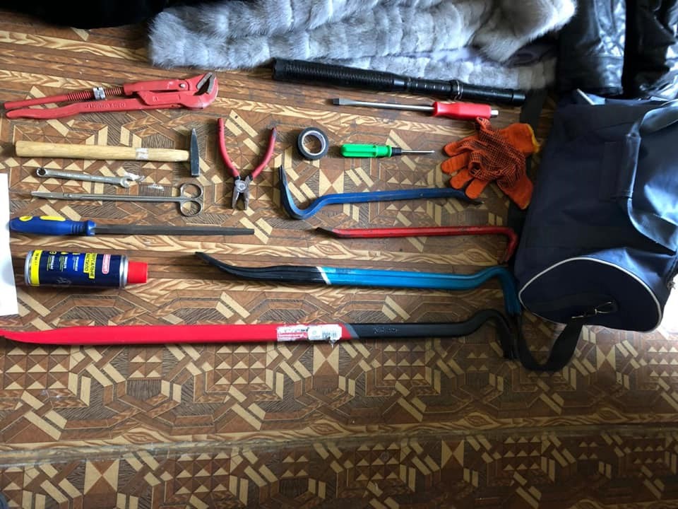 Кавказців, які у Сквирі побили та пограбували 80-річну бабусю, підозрюють у вчинені багатьох тяжких злочинів - 2 prygody, novyny, kryminal, kyyivshhyna Кавказців, які у Сквирі побили та пограбували 80-річну бабусю, підозрюють у вчинені багатьох тяжких злочинів - - 2