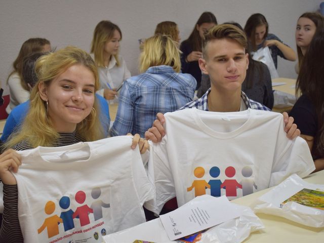 У Броварах впроваджують проєкт "Самореалізація європейської молоді шляхом отримання неформальної освіти" - 72768527 1515812868587863 4484592618969235456 n suspilstvo, novyny, kyyivshhyna-suspilstvo, kyyivshhyna, brovary У Броварах впроваджують проєкт "Самореалізація європейської молоді шляхом отримання неформальної освіти" - - 72768527 1515812868587863 4484592618969235456 n