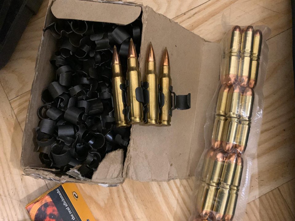 На Київщині ліквідували канал контрабанди зброї та боєприпасів - 74356887 2348394918710947 3624626173583032320 n novyny, kryminal, kyyivshhyna На Київщині ліквідували канал контрабанди зброї та боєприпасів - - 74356887 2348394918710947 3624626173583032320 n