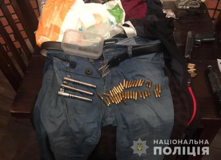Затримано осіб, які з метою вбивства розстріляли автомобіль на Броварщині (відео) knyazhychi2 Затримано осіб, які з метою вбивства розстріляли автомобіль на Броварщині (відео)