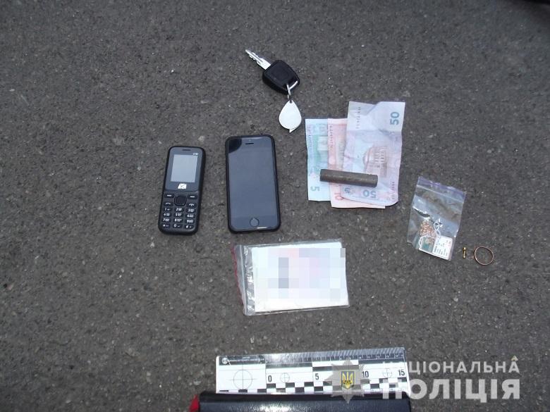 У Києві "на гарячому" затримали квартирних крадіїв - kradizhkainozemtsi041020193 prygody, novyny, kryminal, kyyivshhyna У Києві "на гарячому" затримали квартирних крадіїв - - kradizhkainozemtsi041020193