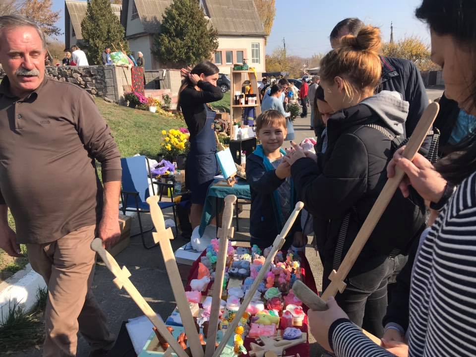 "Музичі. Гарбуз. Сейл": традиційний ярмарок Києво-Святошинського району - muzychi yarm novyny, kyyivshhyna, kyyevo-svyatoshynskyj-rajon "Музичі. Гарбуз. Сейл": традиційний ярмарок Києво-Святошинського району - Музичі - muzychi yarm