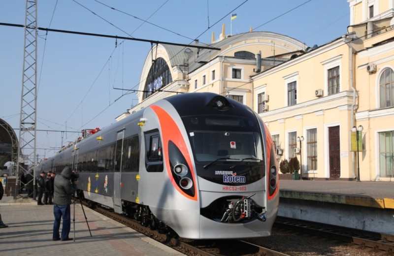 Зі столиці почне курсувати швидкісний поїзд Інтерсіті Київ – Херсон - original 800x520 novyny, kyyivshhyna Зі столиці почне курсувати швидкісний поїзд Інтерсіті Київ – Херсон - - original 800x520