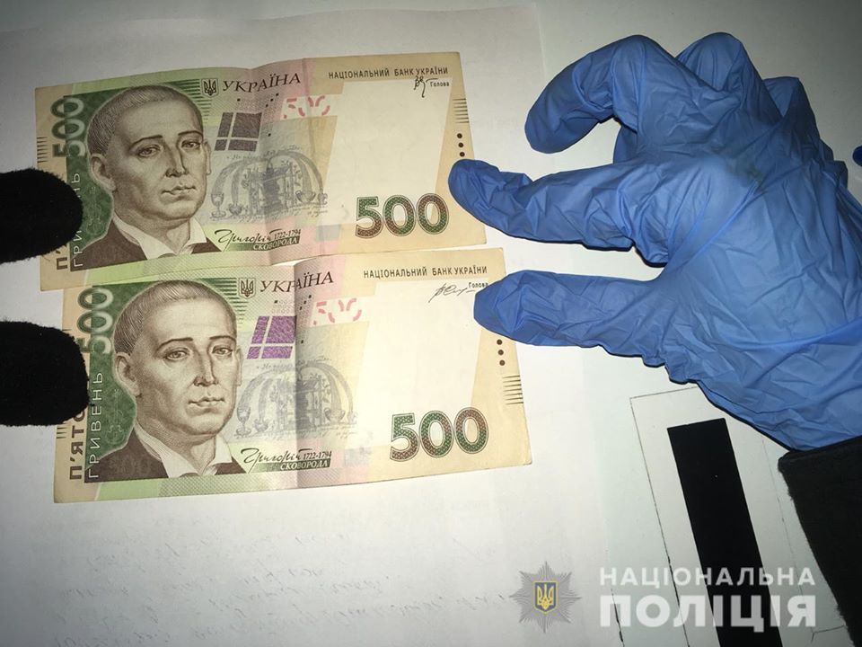 У Тетієві п'яний водій "спокушав" патрульних 1000 грн 77133912_2626509370737552_3898272760647909376_o У Тетієві п'яний водій "спокушав" патрульних 1000 грн