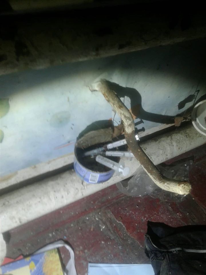 Наркозалежні ховають наркотики у покинутих будівлях Борисполя - 78311315 2182688495370288 5940030883804217344 o novyny, kryminal, kyyivshhyna, boryspil Наркозалежні ховають наркотики у покинутих будівлях Борисполя - - 78311315 2182688495370288 5940030883804217344 o