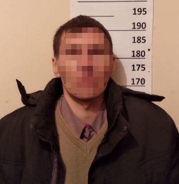 Педофіл через соцмережі шукав собі жертву 78456518_856586708070750_5796787767362977792_n-1 Педофіл через соцмережі шукав собі жертву