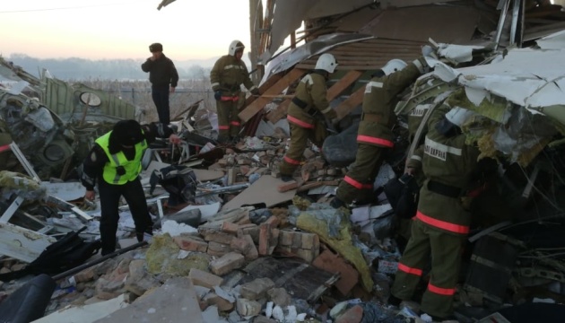 Внаслідок авіакатастрофи в Казахстані загинули не 14, а 12 осіб - 630 360 1577439479 717 novyny, nadzvychajni-sytuatsiyi Внаслідок авіакатастрофи в Казахстані загинули не 14, а 12 осіб - - 630 360 1577439479 717