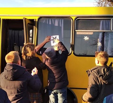 Переяславом курсує “новорічний автобус” - 78788301 2485603908426073 136993780111769600 o novyny, kyyivshhyna Переяславом курсує “новорічний автобус” - - 78788301 2485603908426073 136993780111769600 o