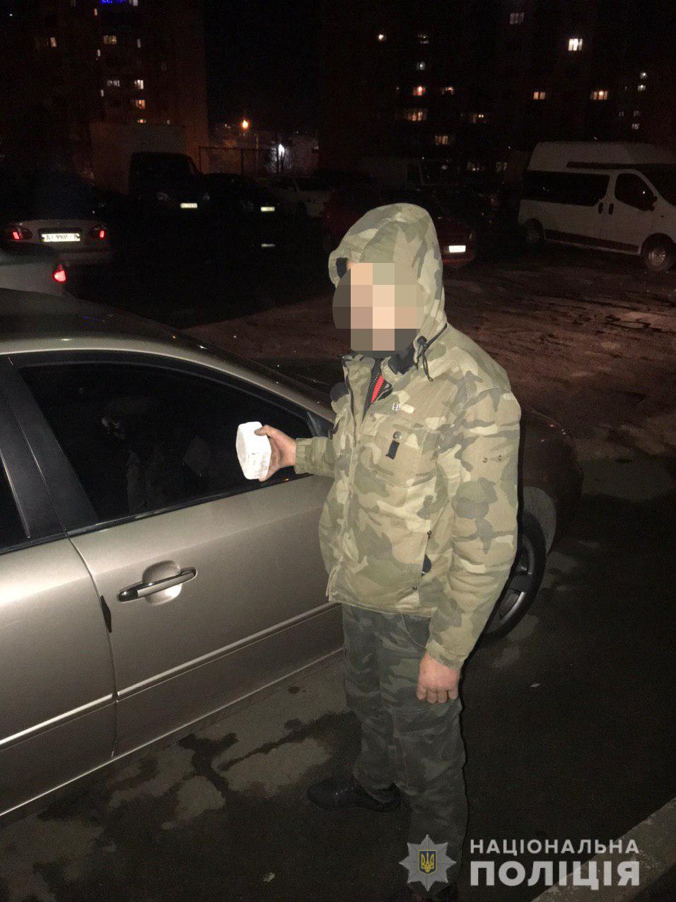 У Києві затримали серійного автокрадія з Чернігівщини - desnakraga 19.12. prygody, novyny, kryminal, kyyivshhyna У Києві затримали серійного автокрадія з Чернігівщини - - desnakraga 19.12.