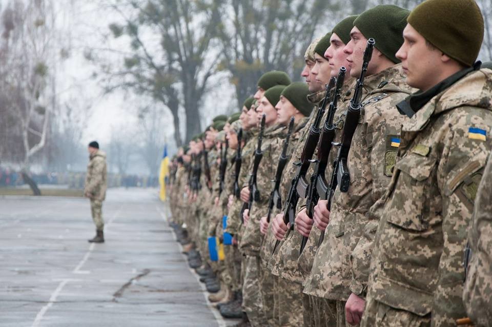 Призивати на строкову службу 18- і 19-річних юнаків не будуть - 76586 1 large ukrayina, novyny, kyyivshhyna Призивати на строкову службу 18- і 19-річних юнаків не будуть - - 76586 1 large