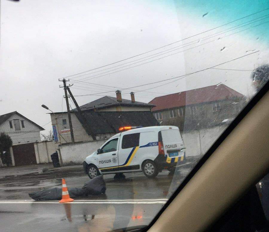 У Борисполі поліцейські на Renault Doker насмерть збили пішохода - 82072466 2991387807562032 274912485725700096 n novyny, kyyivshhyna, boryspil, dtp У Борисполі поліцейські на Renault Doker насмерть збили пішохода - - 82072466 2991387807562032 274912485725700096 n