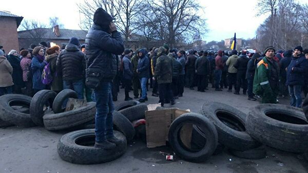 Українці не підтримують протестувальників у Нових Санжарах – результати опитування 1565027109_0_64_1276_782_600x0_80_0_0_12600b435ce9f792cb7ca25b84f0129b Українці не підтримують протестувальників у Нових Санжарах – результати опитування