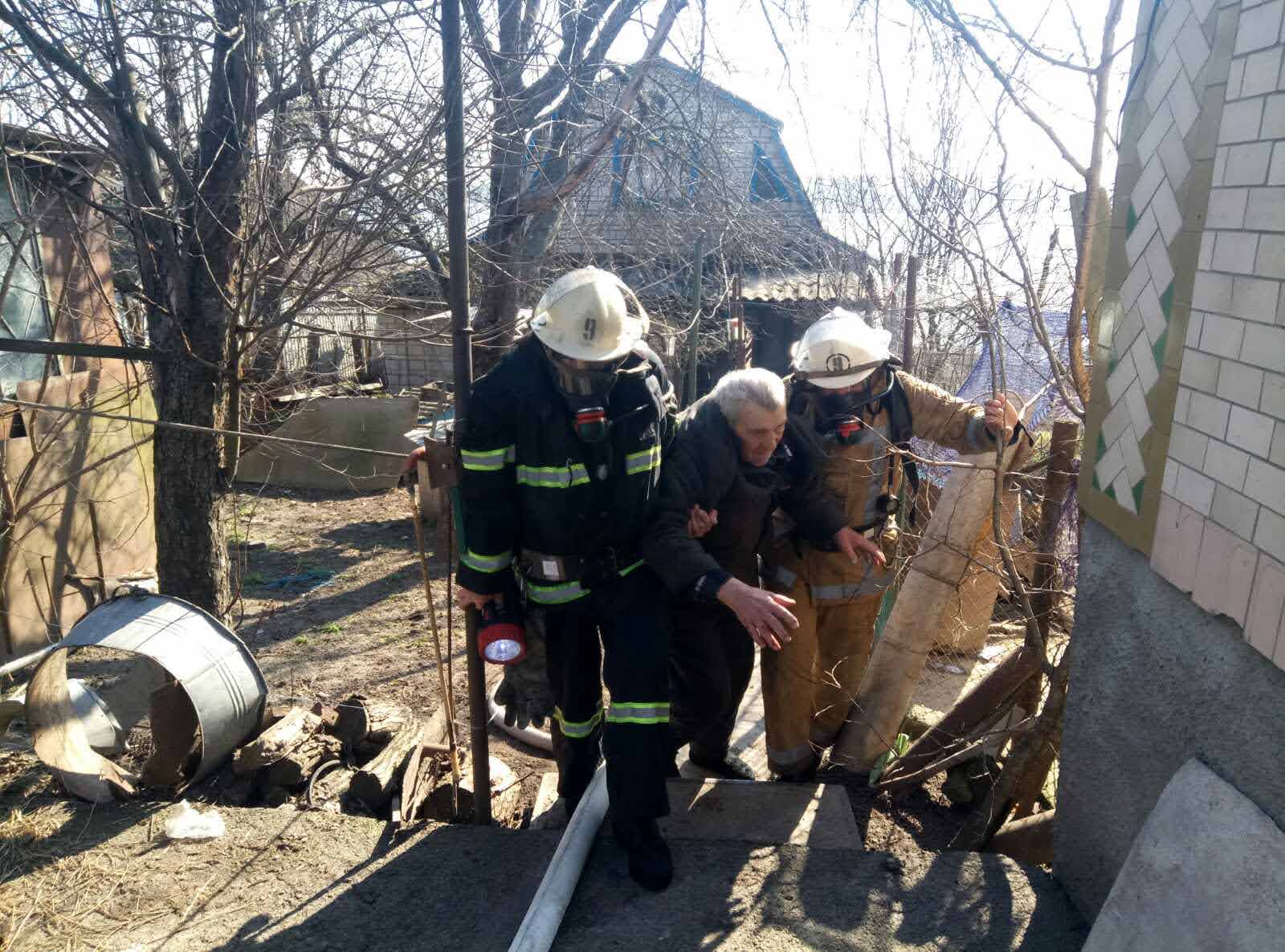 У Тетієві дідусь ледь не загинув від вогню - IMG 25d2c2d953328613eee6283dc13fe1c4 V pozhezhi, novyny, kyyivshhyna У Тетієві дідусь ледь не загинув від вогню - - IMG 25d2c2d953328613eee6283dc13fe1c4 V