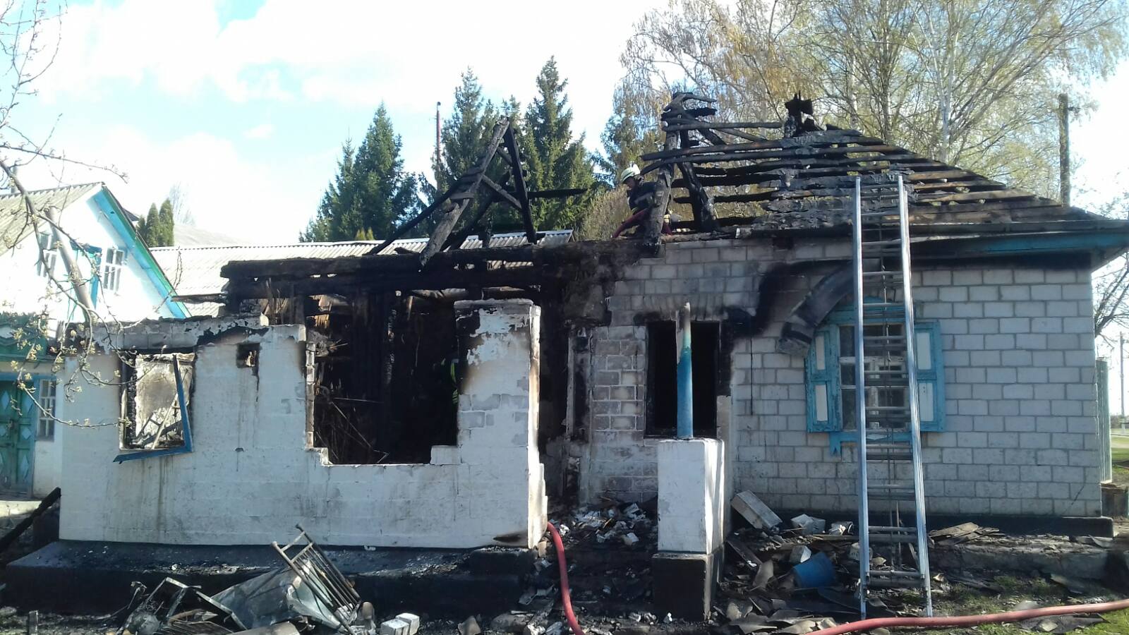 У Лемешівці на Київщині вогонь забрав життя 58-річного чоловіка - 0 02 05 bfb2038f33e4045c22af0cdc2dc92189df66035984836335089f1bb52255274a 7702679 yagotyn, pozhezhi, novyny У Лемешівці на Київщині вогонь забрав життя 58-річного чоловіка - - 0 02 05 bfb2038f33e4045c22af0cdc2dc92189df66035984836335089f1bb52255274a 7702679