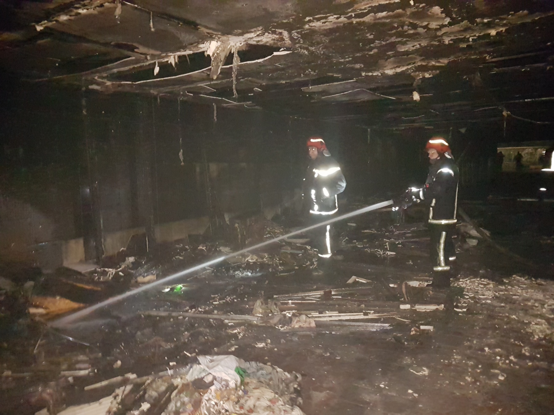 У Києві горіли торгові ряди в підземному переході - 2020 04 27 08 09 39 pozhezhi, novyny, kyiv У Києві горіли торгові ряди в підземному переході - - 2020 04 27 08 09 39