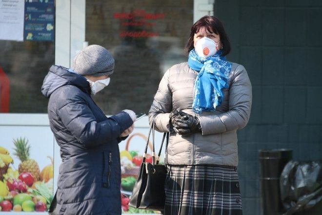 На час карантину банки та магазини зобов'язали видавати відвідувачам маски - 22 main ukrayina, novyny, kyyivshhyna, zdorov-ya На час карантину банки та магазини зобов'язали видавати відвідувачам маски - - 22 main