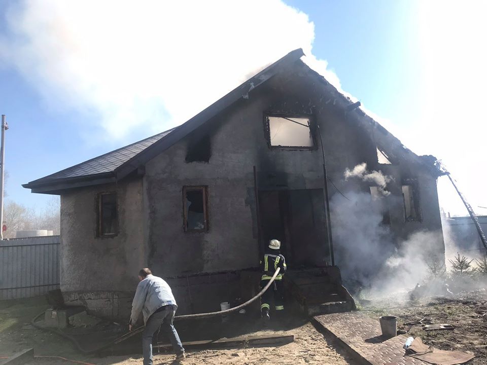 На Бориспільщині в житловому будинку прогримів вибух - 92017956 3145769045441902 3127885211203796992 o pozhezhi, novyny, kyyivshhyna, boryspil На Бориспільщині в житловому будинку прогримів вибух - - 92017956 3145769045441902 3127885211203796992 o