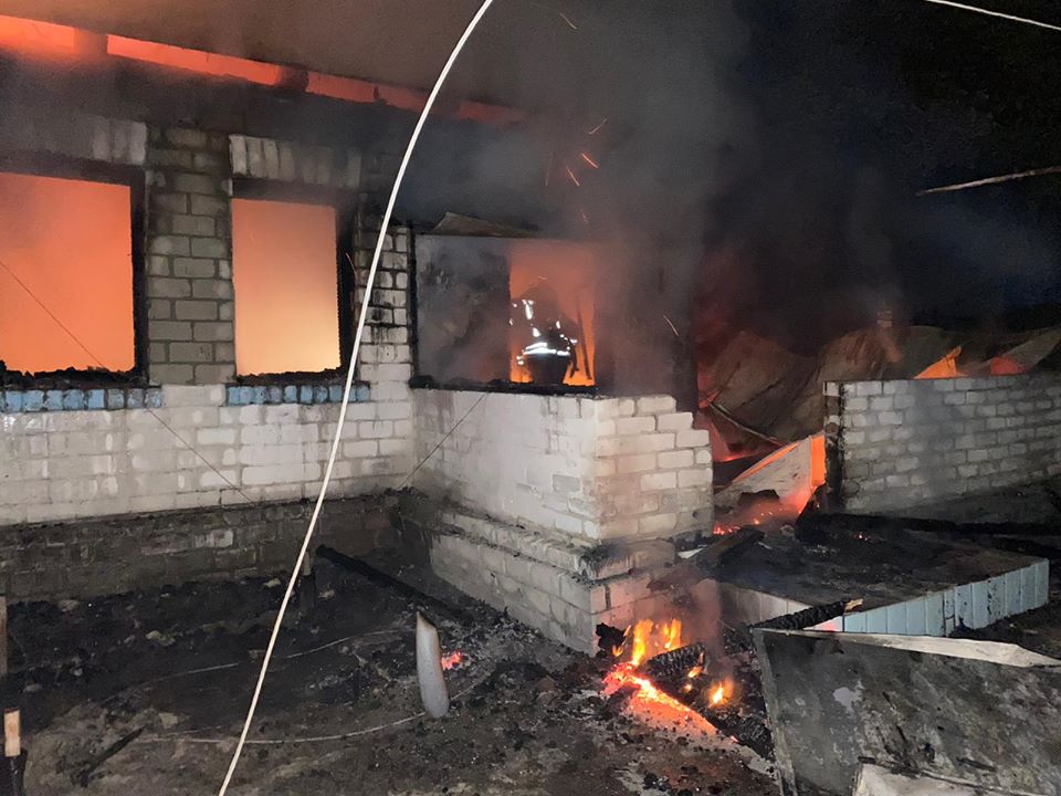 На Броварщині згорів житловий будинок: є загиблий - 94069915 1574810256002548 4451211411590217728 o prygody, pozhezhi, novyny, kyyivshhyna, brovary На Броварщині згорів житловий будинок: є загиблий - - 94069915 1574810256002548 4451211411590217728 o