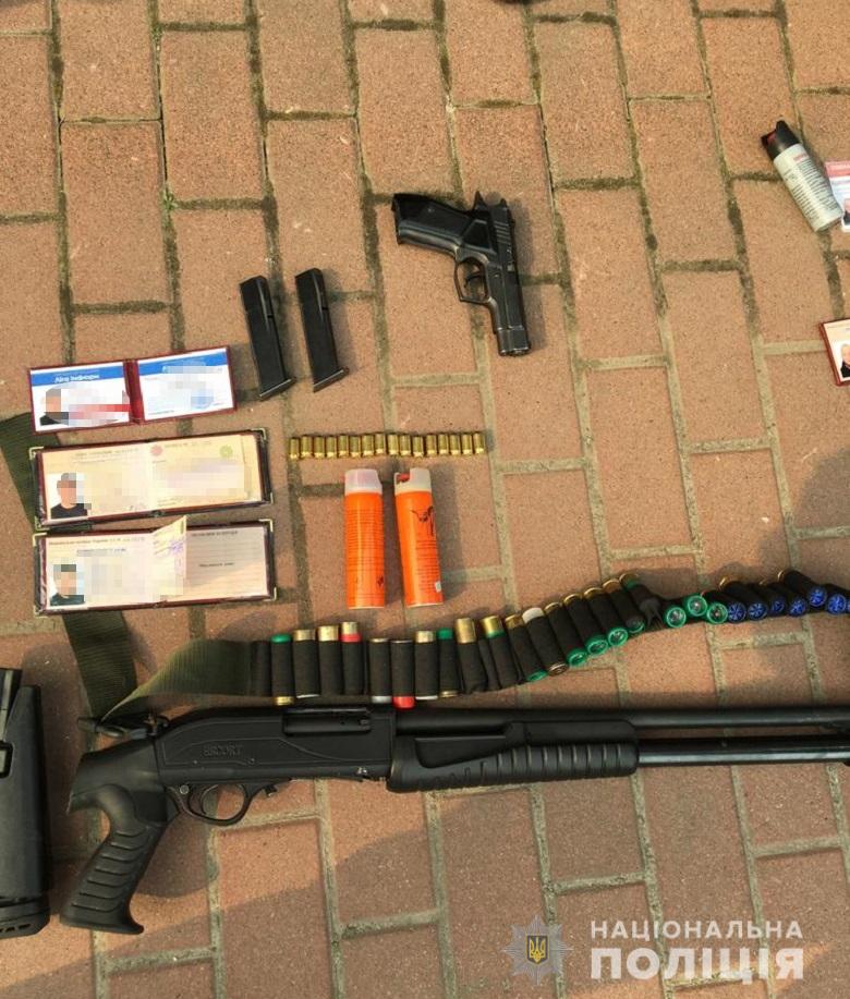 На столичній Оболоні затримано групу осіб, яка намагалася захопити приватну компанію - obolreider10 prygody, novyny, kryminal, kyiv На столичній Оболоні затримано групу осіб, яка намагалася захопити приватну компанію - - obolreider10