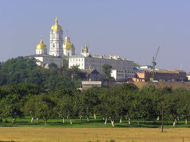 У Почаївській Лаврі спростували інформацію про смерть монаха - pochayiv2 ukrayina, novyny, kyyivshhyna, kyiv, zdorov-ya У Почаївській Лаврі спростували інформацію про смерть монаха - - pochayiv2