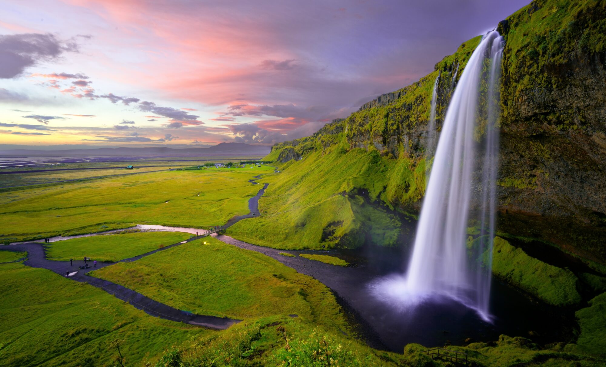 Відпустка 2020: до яких країн світу зможуть подорожувати українці - iceland waterfall 2000x1210 ukrayina-suspilstvo, ukrayina, novyny, kultura Відпустка 2020: до яких країн світу зможуть подорожувати українці - - iceland waterfall 2000x1210