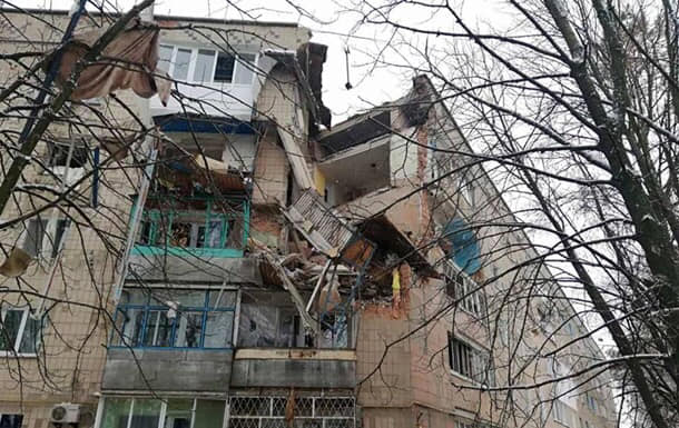 Сумна річниця: причетних до вибуху у Фастові за два роки так і не встановили - 48194138 2151396571557600 7778508823316135936 n fastiv, prygody, novyny Сумна річниця: причетних до вибуху у Фастові за два роки так і не встановили - справа, житловий будинок, вибух - 48194138 2151396571557600 7778508823316135936 n